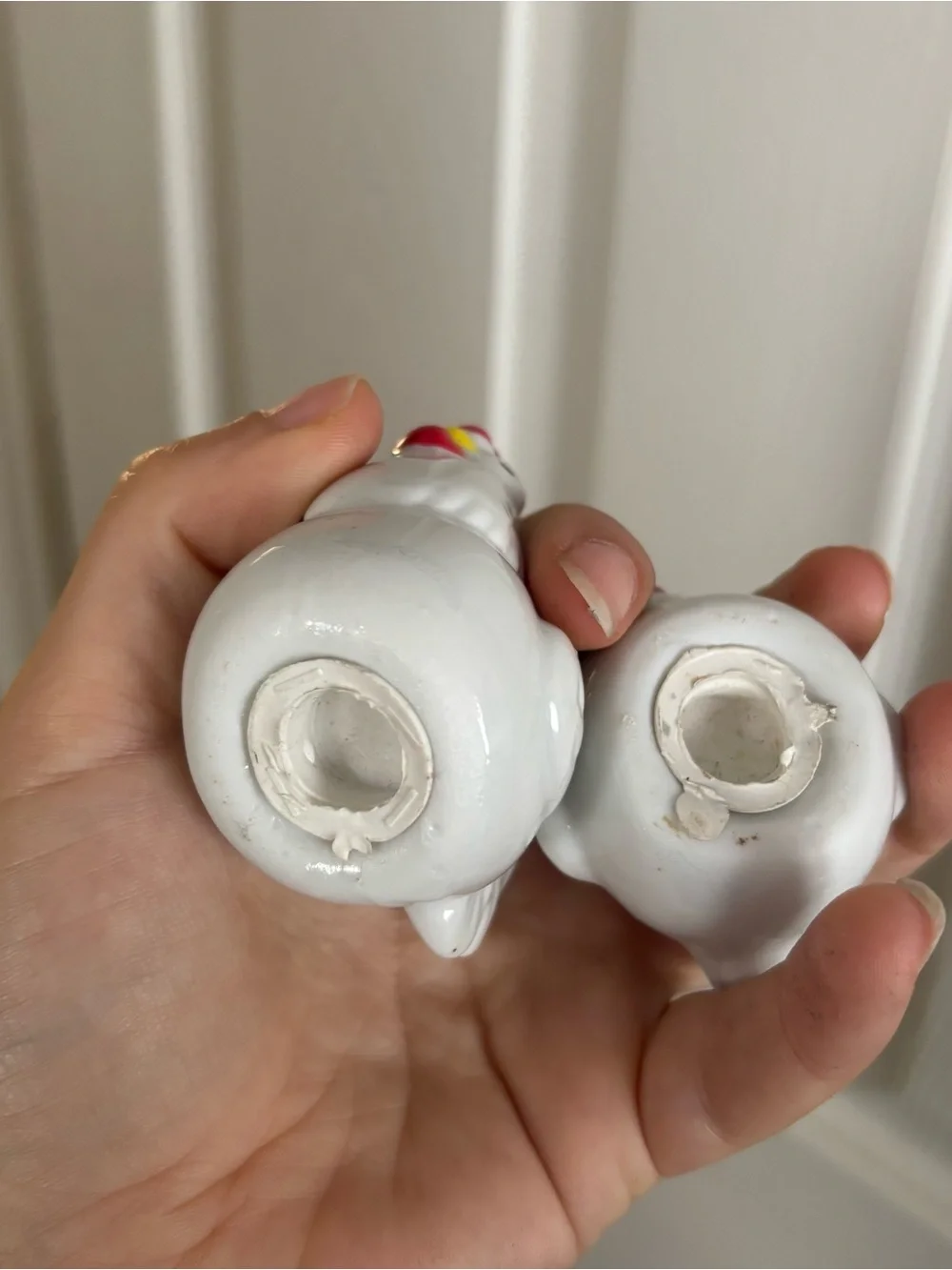 Ceramic White Hen Salt and Pepper Shaker Set with Red Accents